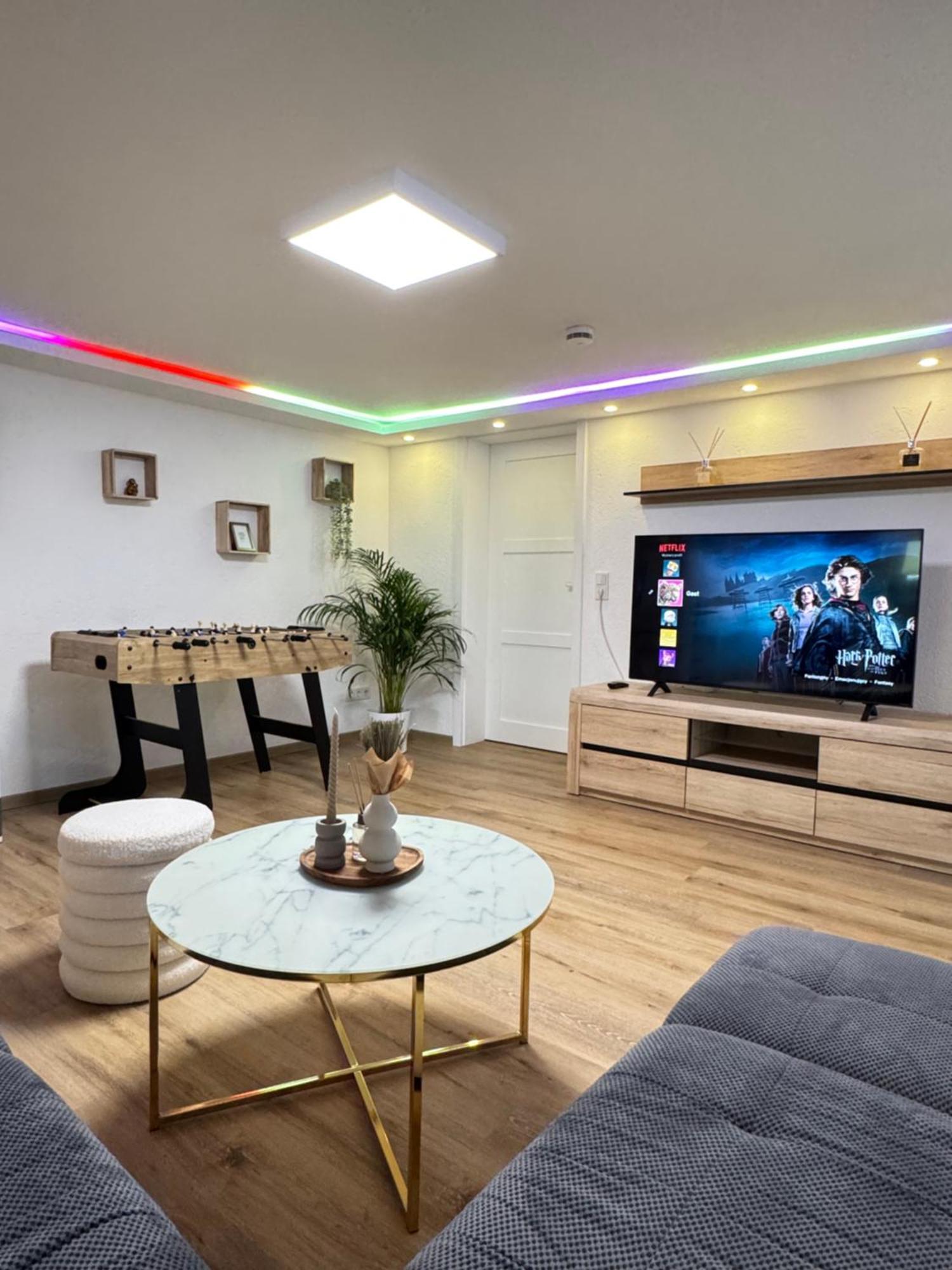 Family & Friends Hannover 75M2, Messe المظهر الخارجي الصورة